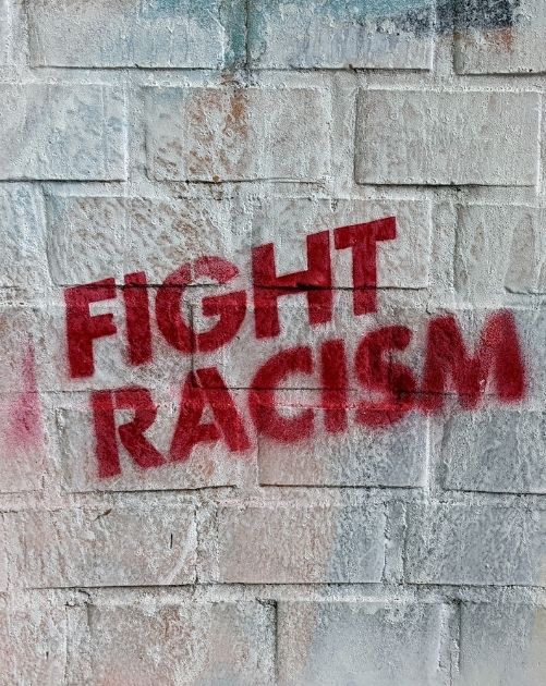 גרפיטי stop racism